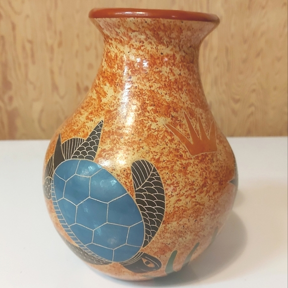 Artisan Ceramic Turtle Vase - Picture 5 of 10